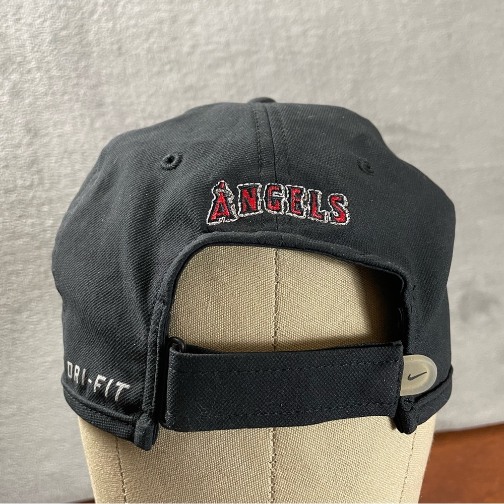 Nike Heritage86 HAT CAP MLB LOS ANGELES ANGELS Of Anaheim Black Red Embroidered - Picture 6 of 12